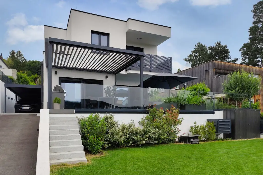 Modernes Einfamilienhaus in Pressbaum-2-scaled-336e81f4-1024x683